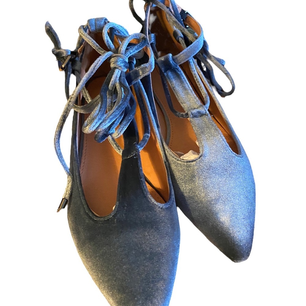 NWT In Box Yoki Gray Velour Urban Flats With Ankle Straps Ballet Style Shoes - Picture 2 of 8